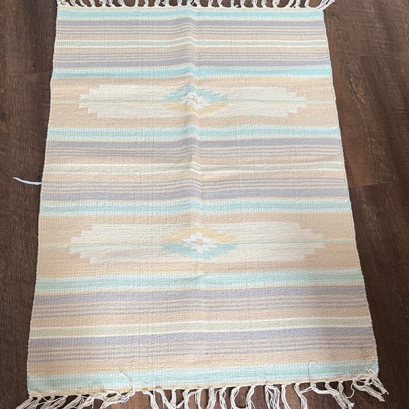 Lovely ViNTAGE RUG WoVEN Pastels Mexican Southwestern wall hanging - Picture 1 of 5
